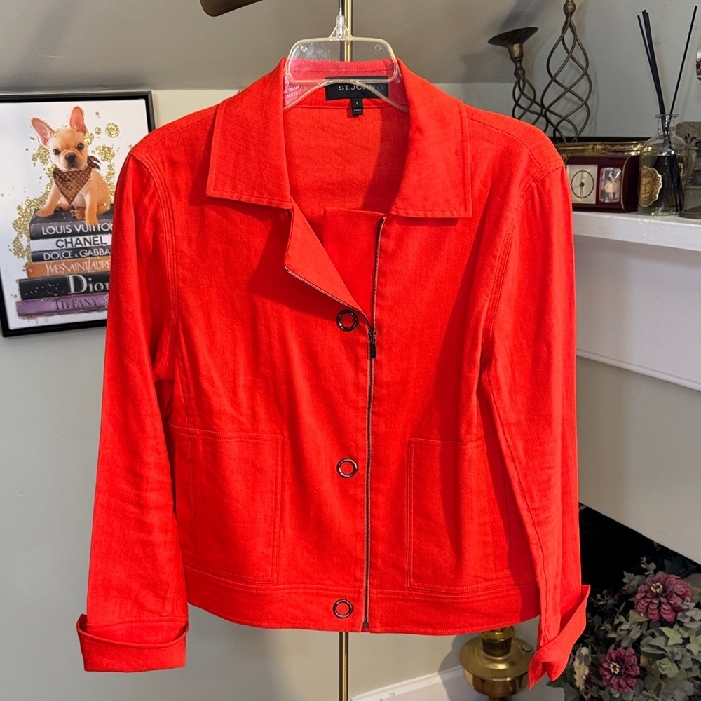 NWOT St. John Vibrant Red Linen/Silk Blend Bomber Style Jacket Zipper and Snaps